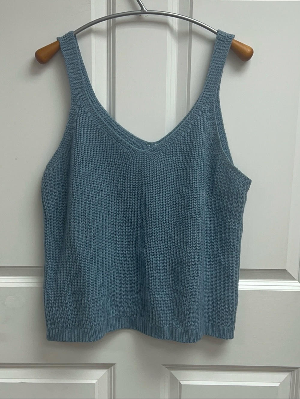 SHEIN Women's Blue Solid Knit V-Neck Sleeveless Pullover Sweater 2XL
